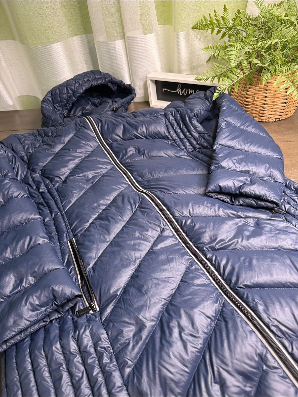 BCBGeneration Navy Packable Quilted Down Jacket